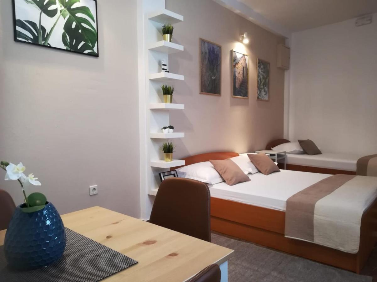 Apartments Carevic Ante บาชกาโวดา ภายนอก รูปภาพ